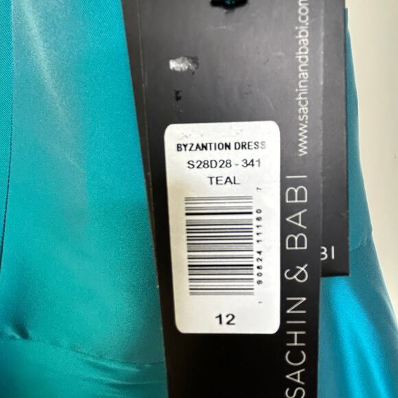 Sachin & Babi Tea length Gown-size 12-teal, metallic sequin lips formal $795 - Picture 3 of 9